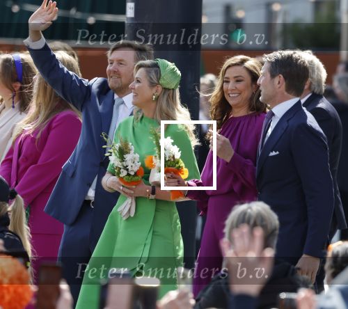 Rotterdam 27 april 2023
Koningsdag 2023 in Rotterdam met aanwezig Koning Willem Alexander, KoninginMaxima ,Prinses Amalia, Prinses Ariane ,Prins Constantijn ,Prinses Laurentien ,Prins Maurits ,Prinses Marilene ,Prins Bernhard ,Prinses Annette ,Prins Floris ,Prinses Aimee ,Prins Pieter Christiaan, en Prinses Anita .
Burgemeester Aboutaleb is de gastheer.