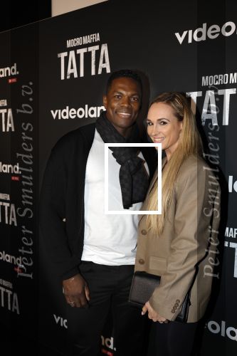 Amsterdam 25 april 2023
Premiere Mocro Maffia Tatta van Videoland.
Remy Bonjsaky met zijn vrouw Renate