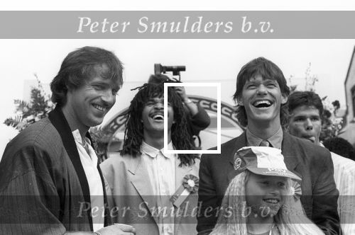 Haarlem, Eindhoven, 23 Mei 1987
Haarlem-PSV 0-3
Landskampioen 1986-1987
Optocht en Gemeentehuis
Rene v d Gijp Ruud Gullit Frank Arnesen en Patrick Lodewijks