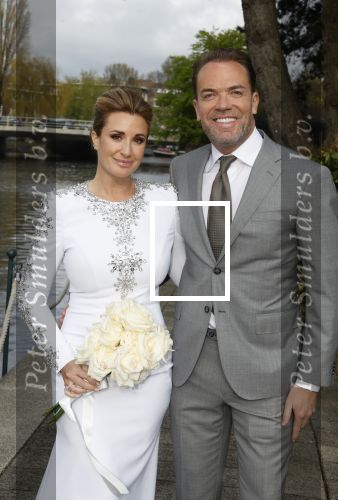 Amsterdam 15 april 2023
Robert Doornbos en Chantal Bles zijn vandaag op een prachtige salonboot getrouwd.