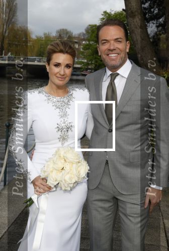 Amsterdam 15 april 2023
Robert Doornbos en Chantal Bles zijn vandaag op een prachtige salonboot getrouwd.