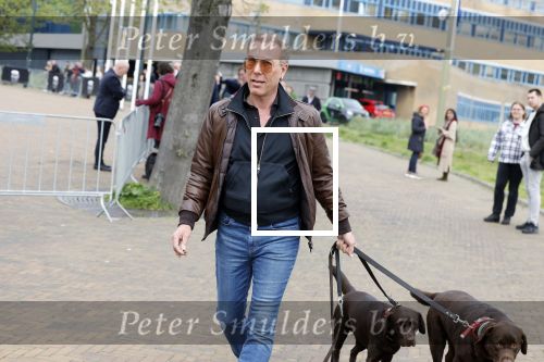 Scheveningen 23 april 2023
Rogier Smit met zijn twee honden