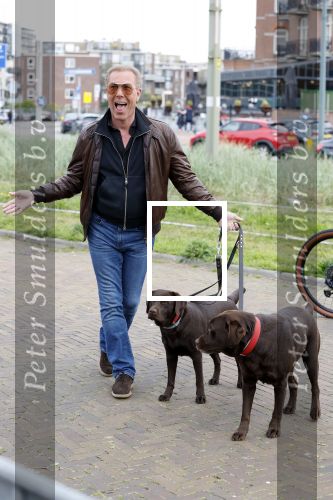 Scheveningen 23 april 2023
Rogier Smit met zijn twee honden