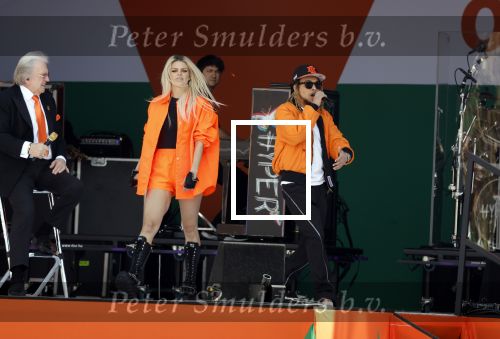 Rotterdam 27 april 2023
Koningsdag 2023 in Rotterdam met aanwezig Koning Willem Alexander, KoninginMaxima ,Prinses Amalia, Prinses Ariane ,Prins Constantijn ,Prinses Laurentien ,Prins Maurits ,Prinses Marilene ,Prins Bernhard ,Prinses Annette ,Prins Floris ,Prinses Aimee ,Prins Pieter Christiaan, en Prinses Anita .
Burgemeester Aboutaleb is de gastheer. Lee Towers Davina Michelle en Ronnie Flex treden op.