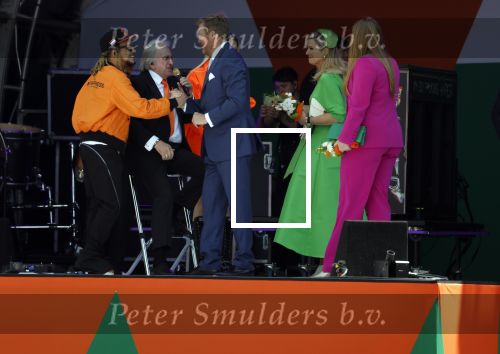 Rotterdam 27 april 2023
Koningsdag 2023 in Rotterdam met aanwezig Koning Willem Alexander, KoninginMaxima ,Prinses Amalia, Prinses Ariane ,Prins Constantijn ,Prinses Laurentien ,Prins Maurits ,Prinses Marilene ,Prins Bernhard ,Prinses Annette ,Prins Floris ,Prinses Aimee ,Prins Pieter Christiaan, en Prinses Anita .
Burgemeester Aboutaleb is de gastheer. Optreden van Lee Towers Davina Michelle en Ronnie Flex.