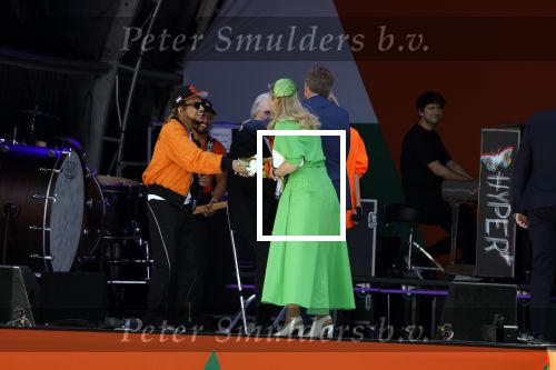 Rotterdam 27 april 2023
Koningsdag 2023 in Rotterdam met aanwezig Koning Willem Alexander, KoninginMaxima ,Prinses Amalia, Prinses Ariane ,Prins Constantijn ,Prinses Laurentien ,Prins Maurits ,Prinses Marilene ,Prins Bernhard ,Prinses Annette ,Prins Floris ,Prinses Aimee ,Prins Pieter Christiaan, en Prinses Anita .
Burgemeester Aboutaleb is de gastheer. Optreden van Lee Towers Davina Michelle en Ronnie Flex.