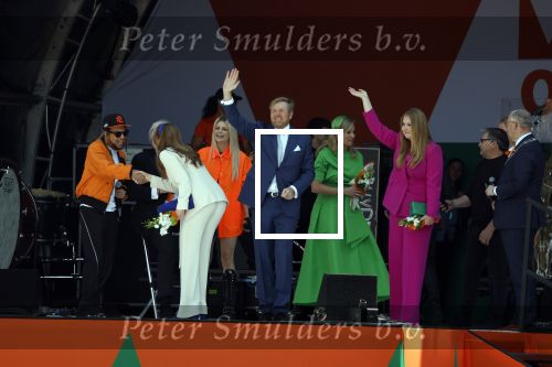 Rotterdam 27 april 2023
Koningsdag 2023 in Rotterdam met aanwezig Koning Willem Alexander, KoninginMaxima ,Prinses Amalia, Prinses Ariane ,Prins Constantijn ,Prinses Laurentien ,Prins Maurits ,Prinses Marilene ,Prins Bernhard ,Prinses Annette ,Prins Floris ,Prinses Aimee ,Prins Pieter Christiaan, en Prinses Anita .
Burgemeester Aboutaleb is de gastheer. Optreden van Lee Towers Davina Michelle en Ronnie Flex.