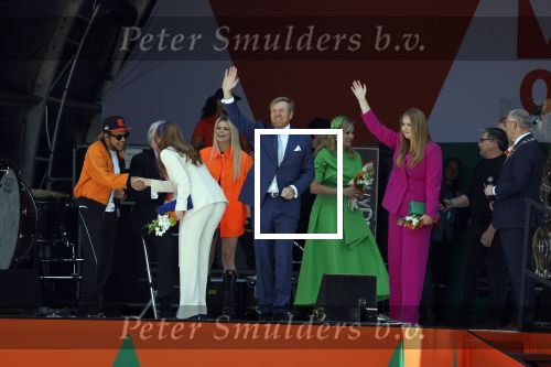 Rotterdam 27 april 2023
Koningsdag 2023 in Rotterdam met aanwezig Koning Willem Alexander, KoninginMaxima ,Prinses Amalia, Prinses Ariane ,Prins Constantijn ,Prinses Laurentien ,Prins Maurits ,Prinses Marilene ,Prins Bernhard ,Prinses Annette ,Prins Floris ,Prinses Aimee ,Prins Pieter Christiaan, en Prinses Anita .
Burgemeester Aboutaleb is de gastheer. Optreden van Lee Towers Davina Michelle en Ronnie Flex.