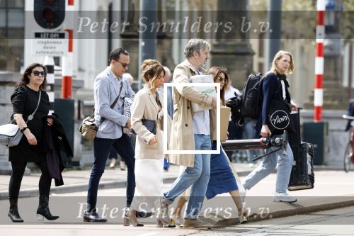 Amsterdam 5 en 6 mei 2023
Ruud de Wild en Olcay Gulsen zijn hun huis aan het verbouwen en zijn nog opnames aan het maken voor hun documentaire. Ook zus Dolshe Gulsen is erbij.