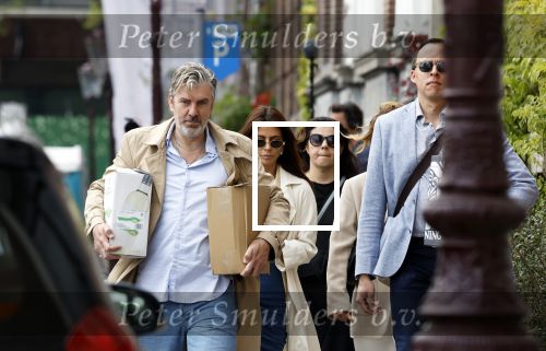 Amsterdam 5 en 6 mei 2023
Ruud de Wild en Olcay Gulsen zijn hun huis aan het verbouwen en zijn nog opnames aan het maken voor hun documentaire. Ook zus Dolshe Gulsen is erbij.