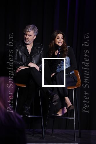 Amsterdam 20 april 2023
Presentatie Documentaire van Ruud de Wild en Olcay Gulsen bij Vondel CS in het vondelpark.
Chazia Mourali doet de presentatie . Powned gaat de docu uitzenden.