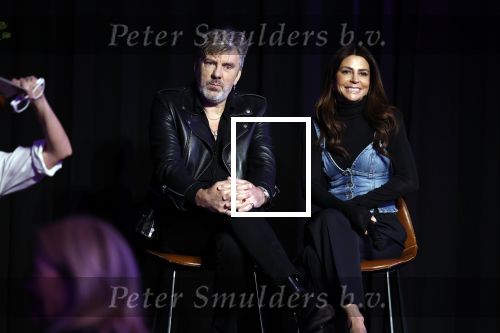 Amsterdam 20 april 2023
Presentatie Documentaire van Ruud de Wild en Olcay Gulsen bij Vondel CS in het vondelpark.
Chazia Mourali doet de presentatie . Powned gaat de docu uitzenden.