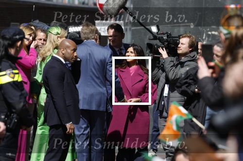 Rotterdam 27 april 2023
Koningsdag 2023 in Rotterdam met aanwezig Koning Willem Alexander, KoninginMaxima ,Prinses Amalia, Prinses Ariane ,Prins Constantijn ,Prinses Laurentien ,Prins Maurits ,Prinses Marilene ,Prins Bernhard ,Prinses Annette ,Prins Floris ,Prinses Aimee ,Prins Pieter Christiaan, en Prinses Anita .
Burgemeester Aboutaleb is de gastheer. Sandra Schuurhof