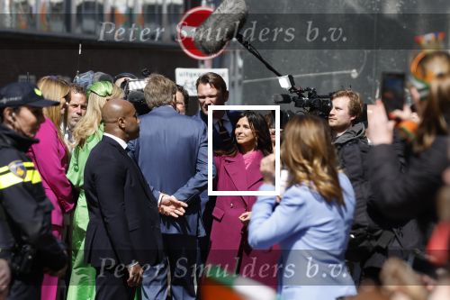 Rotterdam 27 april 2023
Koningsdag 2023 in Rotterdam met aanwezig Koning Willem Alexander, KoninginMaxima ,Prinses Amalia, Prinses Ariane ,Prins Constantijn ,Prinses Laurentien ,Prins Maurits ,Prinses Marilene ,Prins Bernhard ,Prinses Annette ,Prins Floris ,Prinses Aimee ,Prins Pieter Christiaan, en Prinses Anita .
Burgemeester Aboutaleb is de gastheer. Sandra Schuurhof