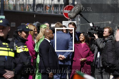 Rotterdam 27 april 2023
Koningsdag 2023 in Rotterdam met aanwezig Koning Willem Alexander, KoninginMaxima ,Prinses Amalia, Prinses Ariane ,Prins Constantijn ,Prinses Laurentien ,Prins Maurits ,Prinses Marilene ,Prins Bernhard ,Prinses Annette ,Prins Floris ,Prinses Aimee ,Prins Pieter Christiaan, en Prinses Anita .
Burgemeester Aboutaleb is de gastheer. Sandra Schuurhof