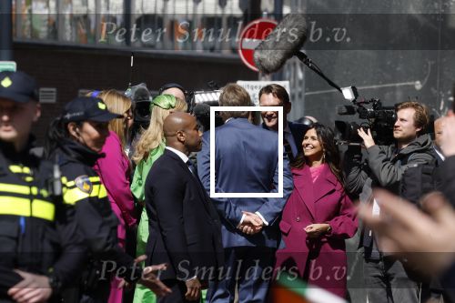 Rotterdam 27 april 2023
Koningsdag 2023 in Rotterdam met aanwezig Koning Willem Alexander, KoninginMaxima ,Prinses Amalia, Prinses Ariane ,Prins Constantijn ,Prinses Laurentien ,Prins Maurits ,Prinses Marilene ,Prins Bernhard ,Prinses Annette ,Prins Floris ,Prinses Aimee ,Prins Pieter Christiaan, en Prinses Anita .
Burgemeester Aboutaleb is de gastheer. Sandra Schuurhof
