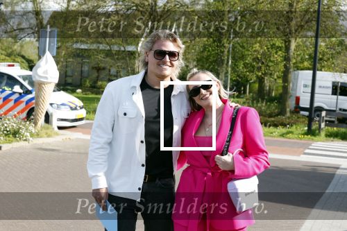 Noorden  30 april 2023
Gerard Joling viert zijn 63e verjaardag.
Thomas Berge met zijn partner Elianne