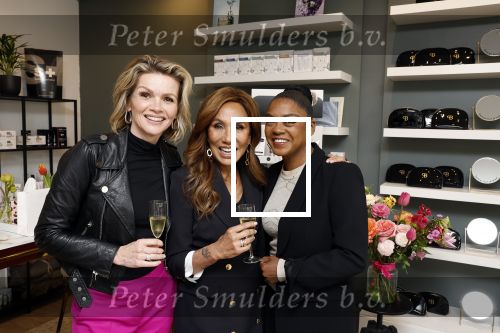 Amsterdam 24 april 2023
Presentatie nieuwe verzorgingslijn van patty Brard ism het Kruidvat.
Tooske Ragas Natacha Harlequin en Bart Ettekoven
