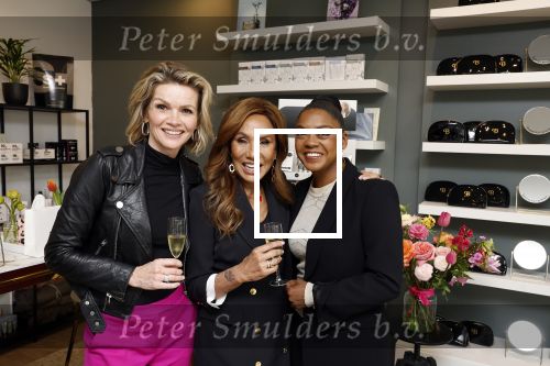 Amsterdam 24 april 2023
Presentatie nieuwe verzorgingslijn van patty Brard ism het Kruidvat.
Tooske Ragas Natacha Harlequin en Bart Ettekoven