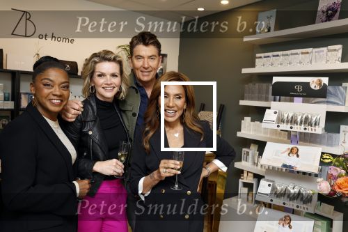 Amsterdam 24 april 2023
Presentatie nieuwe verzorgingslijn van patty Brard ism het Kruidvat.
Tooske Ragas Natacha Harlequin en Bart Ettekoven