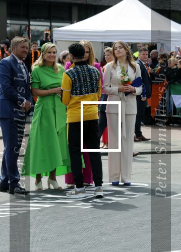 Rotterdam 27 april 2023
Koningsdag 2023 in Rotterdam met aanwezig Koning Willem Alexander, KoninginMaxima ,Prinses Amalia, Prinses Ariane ,Prins Constantijn ,Prinses Laurentien ,Prins Maurits ,Prinses Marilene ,Prins Bernhard ,Prinses Annette ,Prins Floris ,Prinses Aimee ,Prins Pieter Christiaan, en Prinses Anita .
Burgemeester Aboutaleb is de gastheer.  De Royals gaan voetballen bij Touzani