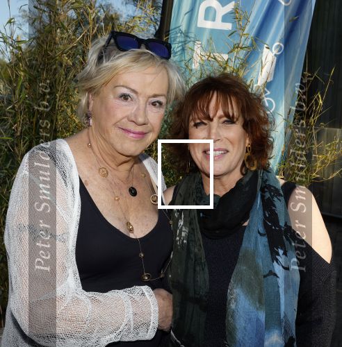 Kortenhoef 29 april 2023
Presntatie tijdschrift Nicole des Bouvrie bij Ottenhome.
Viola Holt en Myrna Goossen