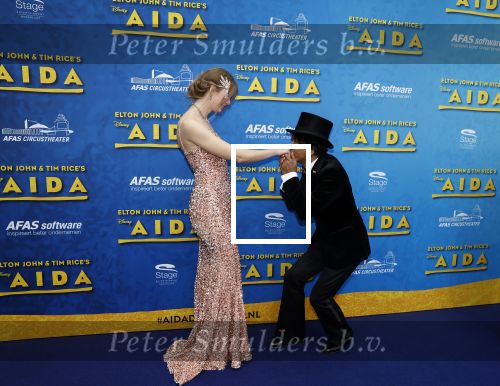 Scheveningen 23 april 2023
Premiere AIDA in het circustheater in Scheveningen .
Wibi Soerjadi met vriendin