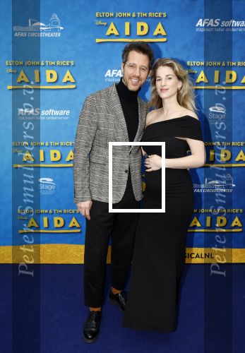 Scheveningen 23 april 2023
Premiere AIDA in het circustheater in Scheveningen .
William Spaaij met zijn zwangere vriendin