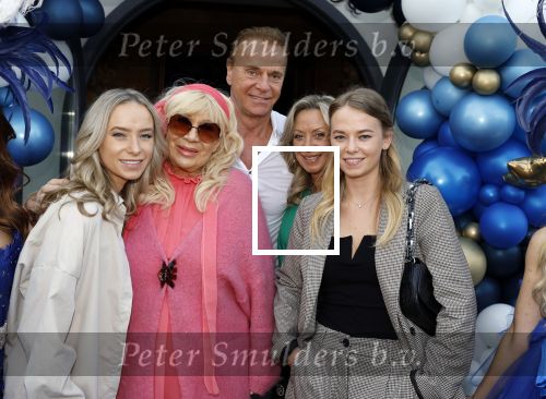 Noorden  30 april 2023
Gerard Joling viert zijn 63e verjaardag.
Wino Omtzigt met Sylvana Borsato Mary Borsato en Romy en Jacky Omtzigt