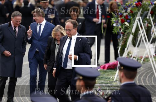 Amsterdam 4 mei 2023
Dodenherdenking 2023 op de dam met oa aanwezig Koning Willem Alexander Koningin Maxima Burgemeester Femke Halsema en Mark Rutte. Wouter Koolmees met partner