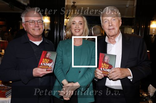 Amsterdam 23 april 2024
Boekpresntatie Andre v Duin in het Apollo first hotel. Eva Jinek presenteerde de boekpresentatie met Andre v Duin en schrijver Jan Vriend