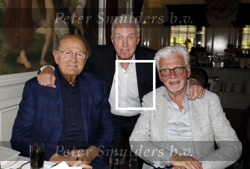 Amsterdam 23 april 2024
Boekpresntatie Andre v Duin in het Apollo first hotel. Andre v Duin Joop v d Ende en Jan Slagter