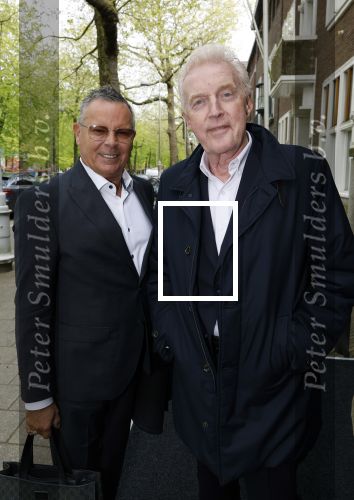 Amsterdam 23 april 2024
Boekpresntatie Andre v Duin in het Apollo first hotel. Andre met partner Fernando v Es