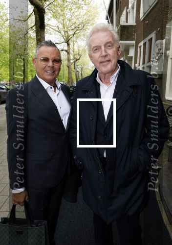 Amsterdam 23 april 2024
Boekpresntatie Andre v Duin in het Apollo first hotel. Andre met partner Fernando v Es