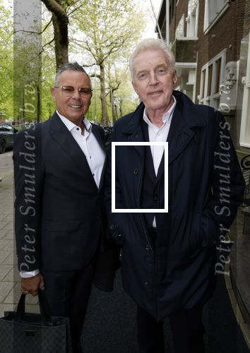 Amsterdam 23 april 2024
Boekpresntatie Andre v Duin in het Apollo first hotel. Andre met partner Fernando v Es