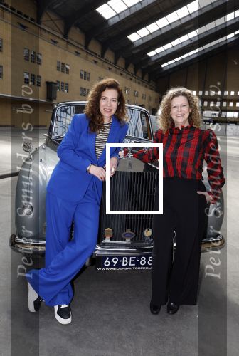 Amsterdam 12 april 2024
Castpresentatie musical De Koning van Amsterdam in de Centrale Markthal, de cast waar onder Margot Ros, Anne Lamsvelt, Hajo Bruins, Martijn Fischer, Sabri Saad el Hamus, Rosa Da Silva, Pepijn Schoneveld, Julia Herfst. Margo Lamsvelt en Margot Ros