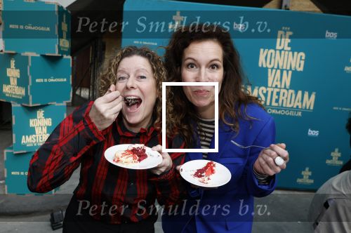 Amsterdam 12 april 2024
Castpresentatie musical De Koning van Amsterdam in de Centrale Markthal, de cast waar onder Margot Ros, Anne Lamsvelt, Hajo Bruins, Martijn Fischer, Sabri Saad el Hamus, Rosa Da Silva, Pepijn Schoneveld, Julia Herfst.