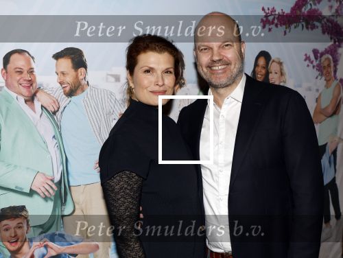 Amsterdam 3 april 2024
Amsterdamse premiere van Mamma Mia in het DeLaMar theater. Anouk v Nes met partner