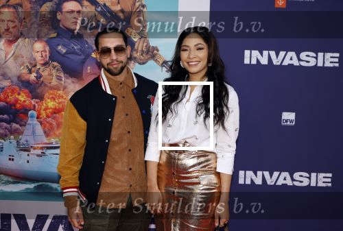 Amsterdam 8 april 2024
Premiere Invasie in Pathe Arena met oa 
April Darby