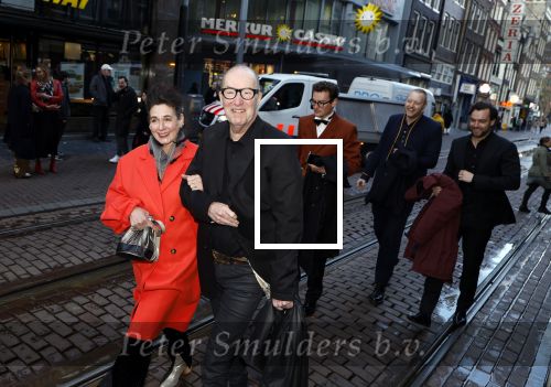 Amsterdam 15 april 2024
Premiere serie Maxima van Videoland in Tuschinski. Aanwezig oa Delfina Chaves en Martijn Lakemeier . Bart Chabot met vrouw en zoons Splinter Storm en