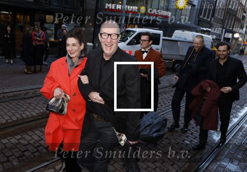 Amsterdam 15 april 2024
Premiere serie Maxima van Videoland in Tuschinski. Aanwezig oa Delfina Chaves en Martijn Lakemeier . Bart Chabot met vrouw en zoons Splinter Storm en