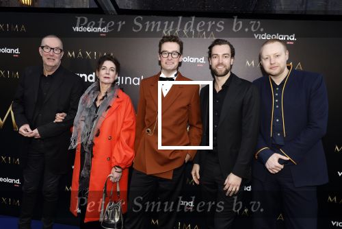 Amsterdam 15 april 2024
Premiere serie Maxima van Videoland in Tuschinski. Aanwezig oa Delfina Chaves en Martijn Lakemeier . Bart Chabot met vrouw en zoons Splinter Storm en