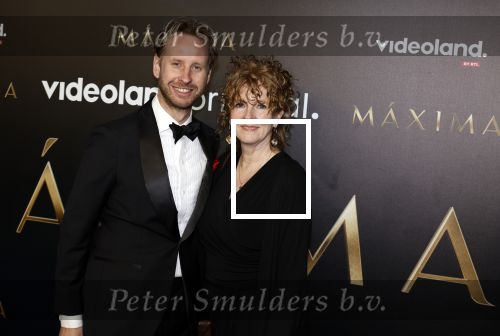 Amsterdam 15 april 2024
Premiere serie Maxima van Videoland in Tuschinski. Aanwezig oa Delfina Chaves en Martijn Lakemeier . daan Boom met moeder