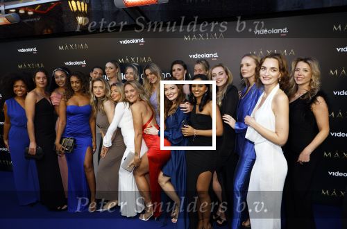 Amsterdam 15 april 2024
Premiere serie Maxima van Videoland in Tuschinski. Aanwezig oa Delfina Chaves en Martijn Lakemeier . deelneemsters de Bachelor