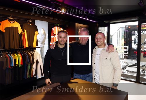 Amsterdam 2 april 2024
Tricorp vrachtwagen op de zuidas. edgar meijer met zijn collega\'s