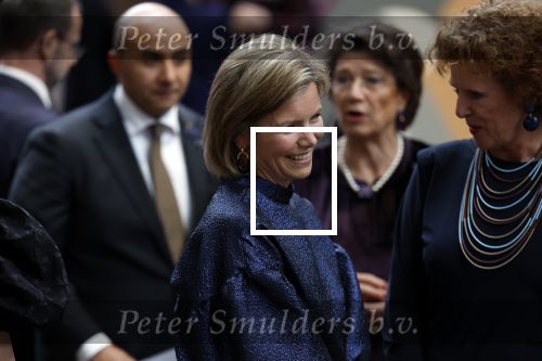 Amsterdam 18 april 2024
Contraprestatie
Koning Felipe en Koningin Letizia bieden het Koninklijk Paar een receptie aan in Museum STRAAT in Amsterdam. Hierbij is ook de Prinses van Oranje aanwezig. Tijdens de receptie openen de Koninklijke Paren een expositie van tien Spaanse en Nederlandse muurschilders. De tentoonstelling is tot en met 2 juni te bezoeken. Na de receptie neemt het Koninklijk Paar afscheid van de Spaanse Koning en Koningin. Aanwezig Koning Felipe Koningin Letizia Koning Willem Alexnader Koningin Maxima Prinses Amalia Prinses Margriet en Mr Pieter v Vollenhoven. Eveline v d Bent ( oude kindermeisje Prinses Amalia)