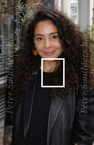 Amsterdam 16 april 2024
Boekpresentatie Kimberley Klaver. Haar 2e boek heet Zuid moeders hebben geen geheimen. Fajah lourens