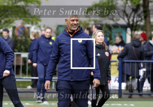 Amsterdam 17 april 2024
Staatsbezoek Nederland - Spanje met Koning Willem Alexander Koningin Maxima Koning Filipe en Koningin Letizia van Spanje aan Nederland . Koning Willem Alexander en Koning Felipe bezoeken Cruyff court in betondorp . oa aanwezig Jordy Cruijff Susila Cruijff Frank Rijkaard en Guus Hiddink.