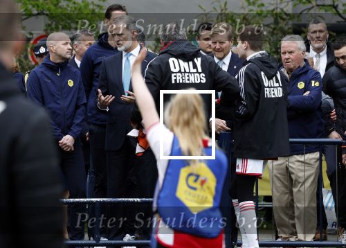 Amsterdam 17 april 2024
Staatsbezoek Nederland - Spanje met Koning Willem Alexander Koningin Maxima Koning Filipe en Koningin Letizia van Spanje aan Nederland . Koning Willem Alexander en Koning Felipe bezoeken Cruyff court in betondorp . oa aanwezig Jordy Cruijff Susila Cruijff Frank Rijkaard en Guus Hiddink.