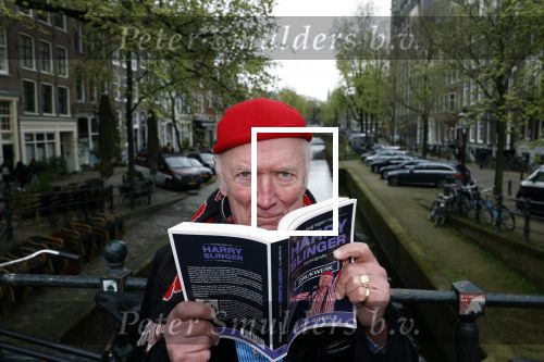 Amsterdam 9 april 2024
Harry Slinger met de schrijver van zijn boek Edwin Gitsels in de Jordaan waar Harry geboren is .